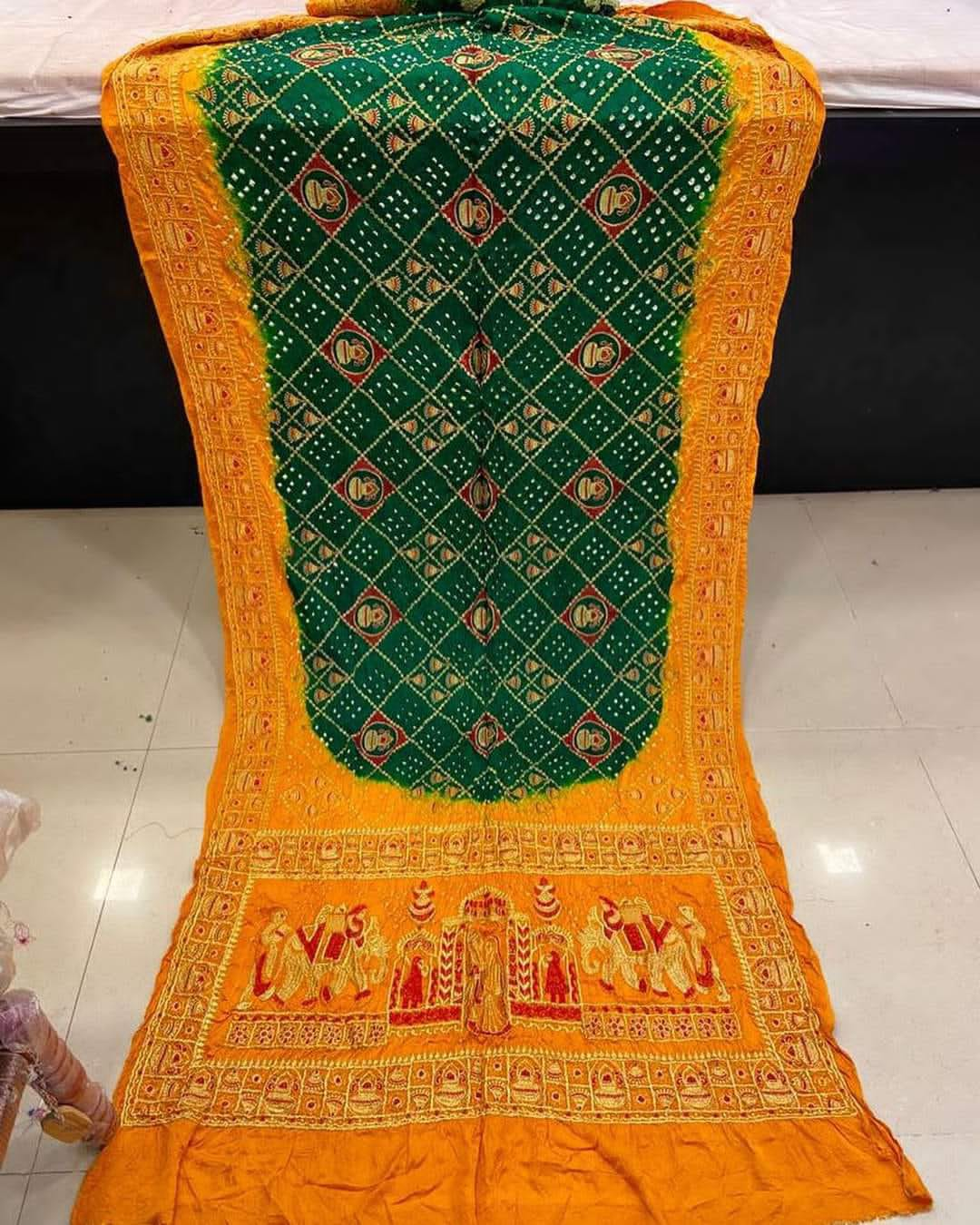 Luxurious Craftsmanship: Pura Gajji Silk Saree