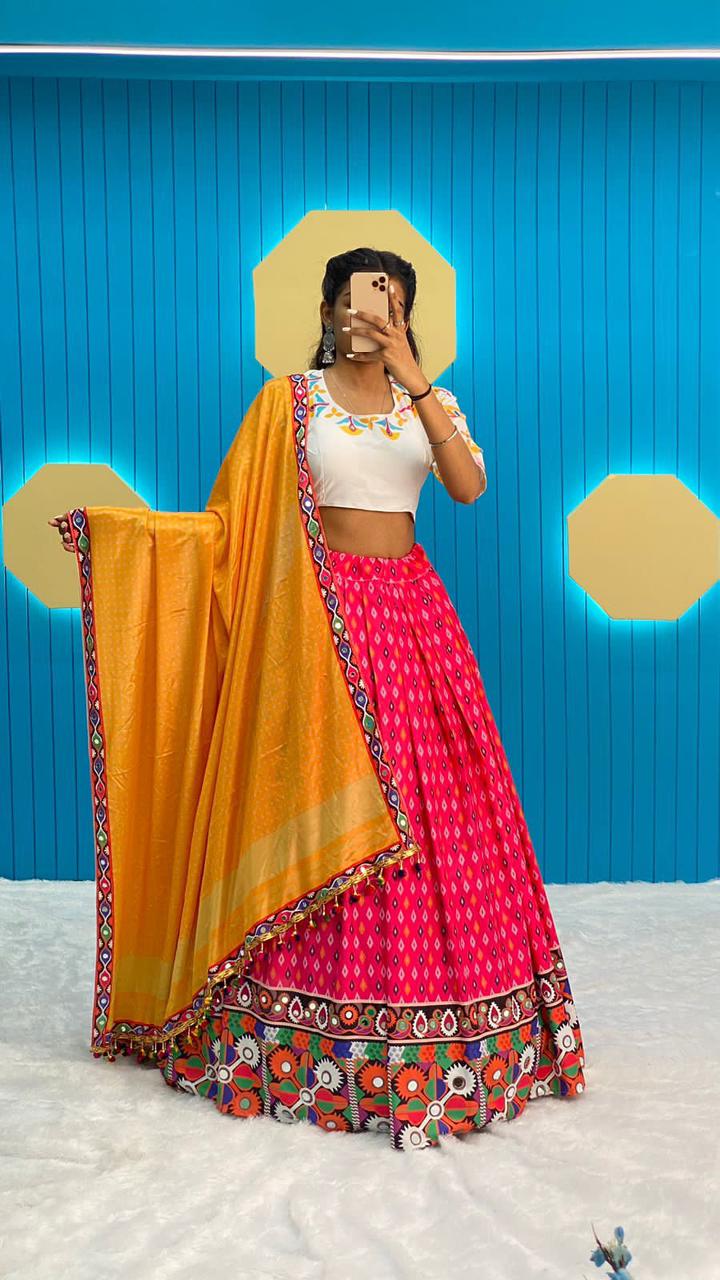 Navratri Lehanga, Multi Color Women's Lehenga, Gujrati Lehenga, Traditional Lehenga, Ghagra Choli For Women's, Festive Wear, Ethnic Wear